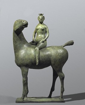 amazon queen grey background