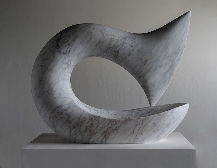 WILLIAM PEERS, Iksan
Carrara marble