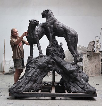 S388 Leopard Pair III (clay)