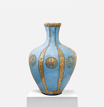 lucinda mudge some people ceramic gold lustre 51 cm hr